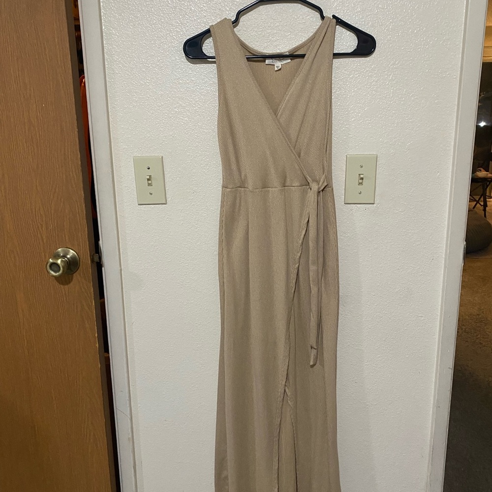 Jessica Simpson Beige Ribbed Dress